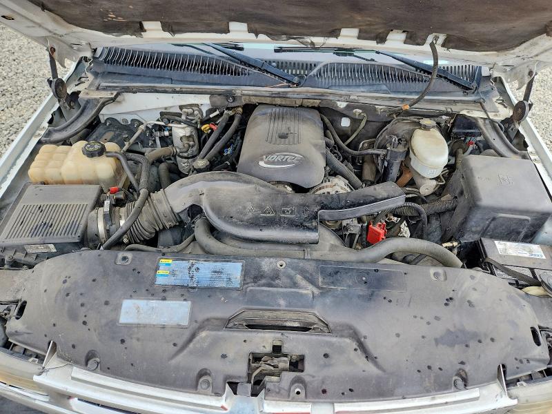 Photo 12 from auction – 2003 CHEVROLET TAHOE with VIN 1GNEK13T03J246774
