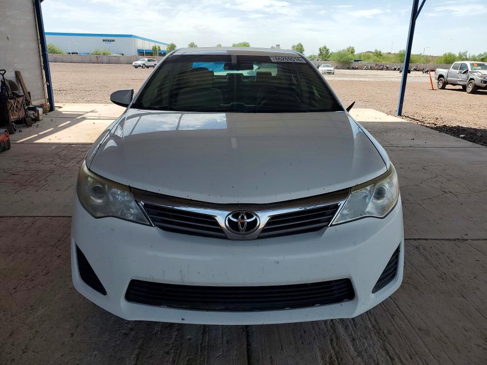 Photo 5 from auction – 2014 TOYOTA CAMRY with VIN 4T4BF1FK4ER426409