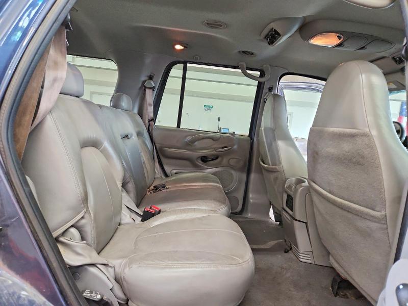 Photo 10 from auction – 2001 FORD EXPEDITION with VIN 1FMPU16L81LB33496