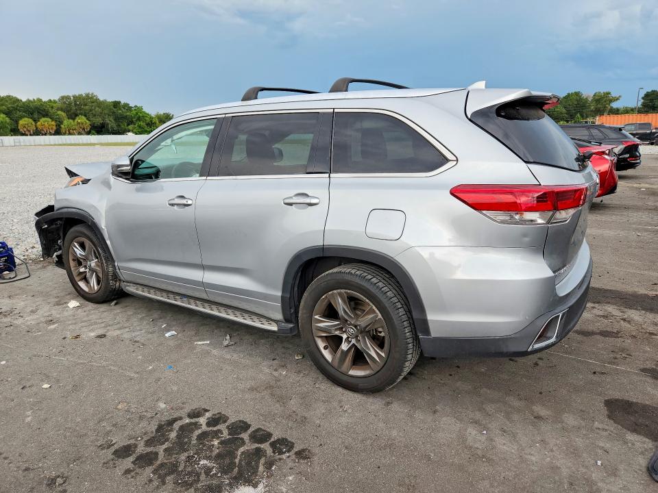 Фото 2 с аукциона – 2018 TOYOTA HIGHLANDER с VIN 5TDYZRFH6JS237844