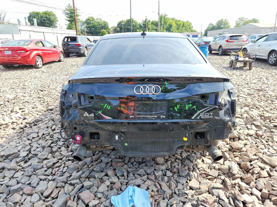 Foto 6 de la subasta – 2017 AUDI A4 con VIN WAUENAF45HN061542
