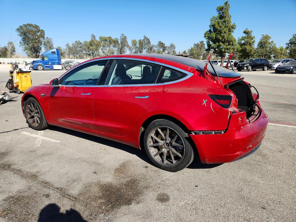 Photo 2 from auction – 2018 TESLA MODEL 3 with VIN 5YJ3E1EA5JF016705