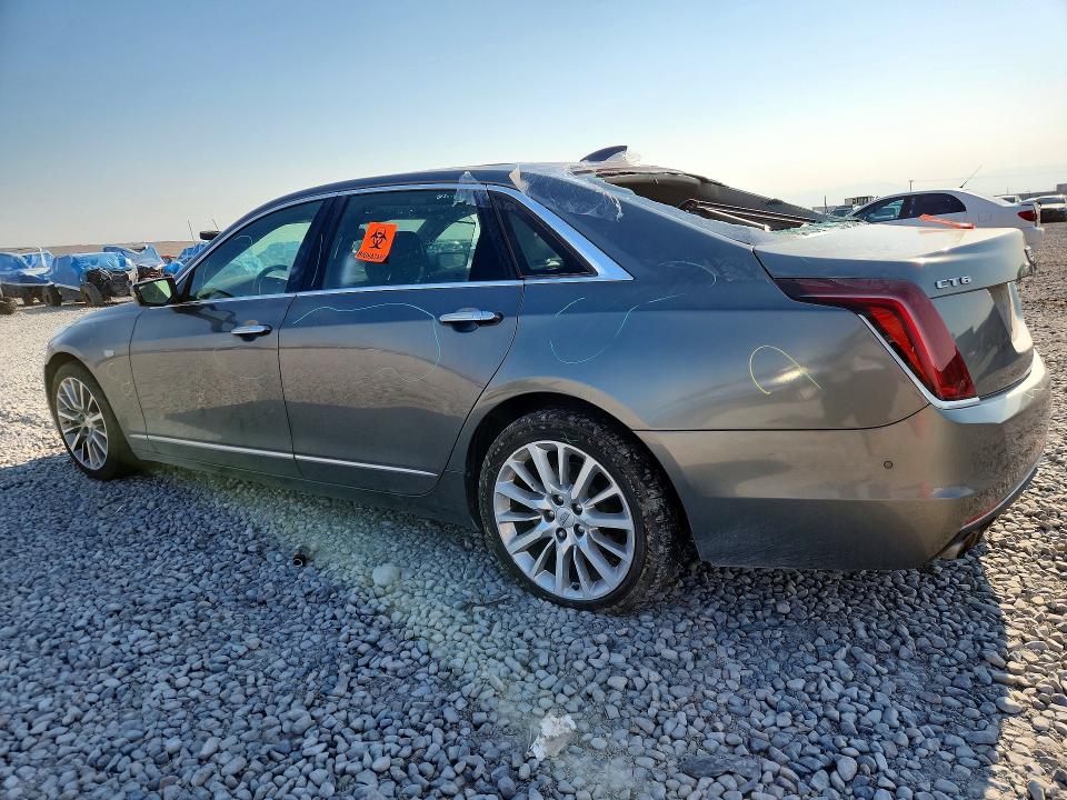 Photo 2 from auction – 2017 CADILLAC CT6 with VIN 1G6KD5RS4HU190097