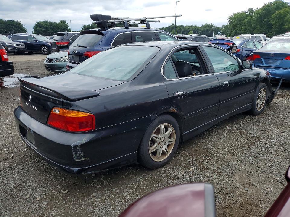 Photo 3 from auction – 2000 ACURA 3.2TL with VIN 19UUA5669YA009374