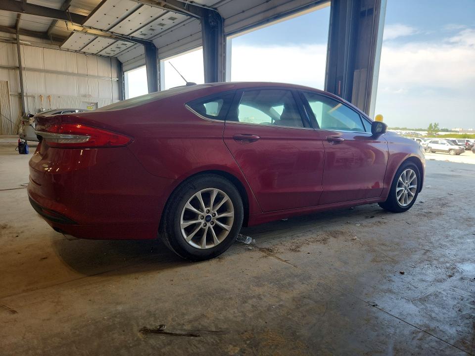 Photo 3 from auction – 2017 FORD FUSION with VIN 3FA6P0HD3HR257779