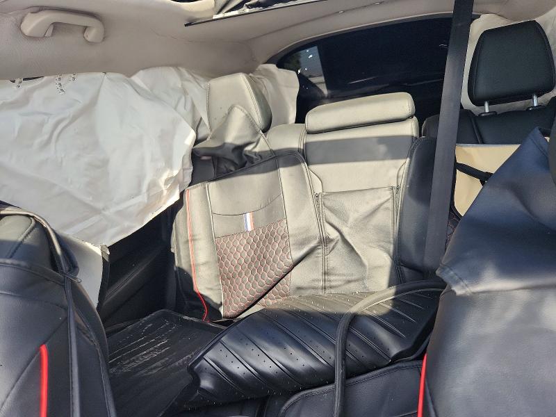 Photo 10 from auction – 2023 ACURA MDX with VIN 5J8YD9H30PL005073