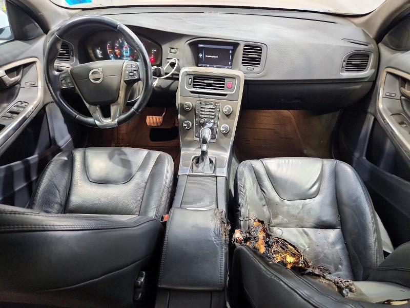 Photo 8 from auction – 2014 VOLVO S60 with VIN YV1612FH4E2276848