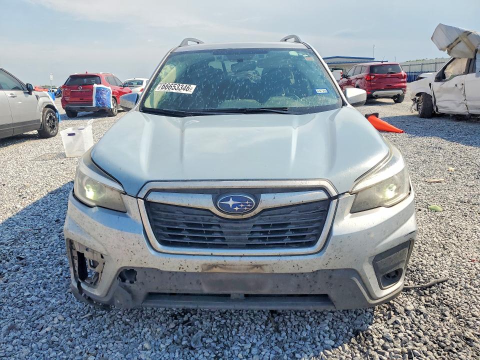 Photo 5 from auction – 2020 SUBARU FORESTER with VIN JF2SKAJC6LH425182