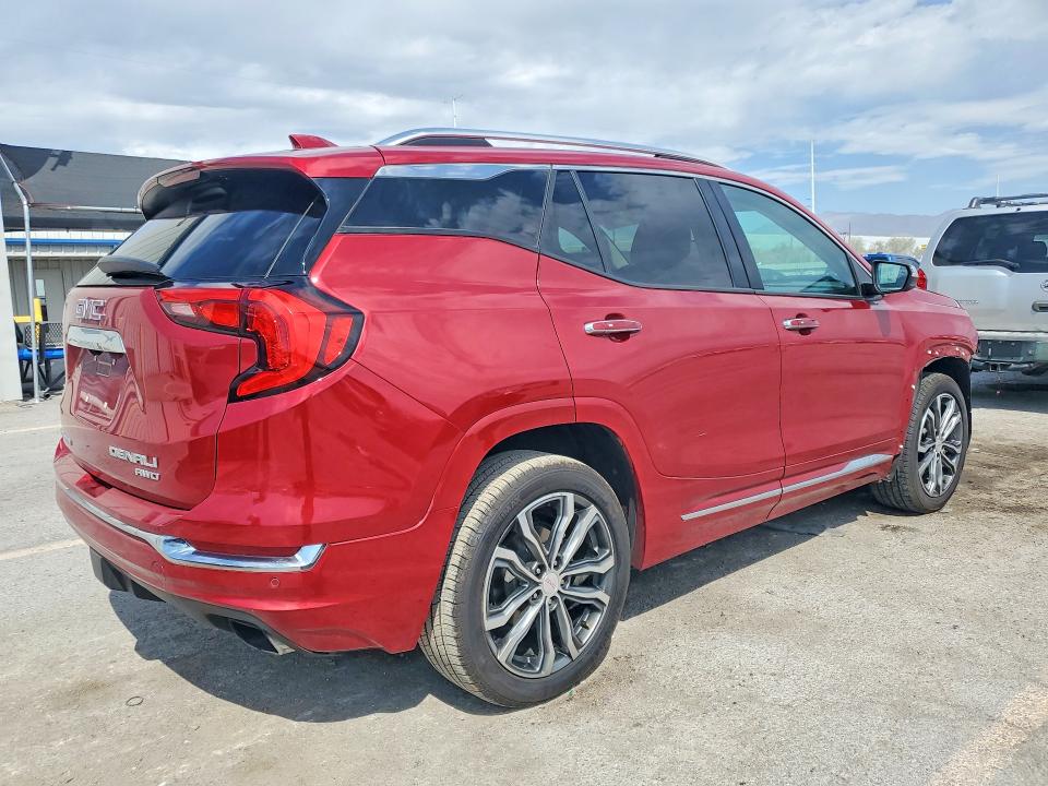 Photo 3 from auction – 2020 GMC TERRAIN with VIN 3GKALXEX6LL143914