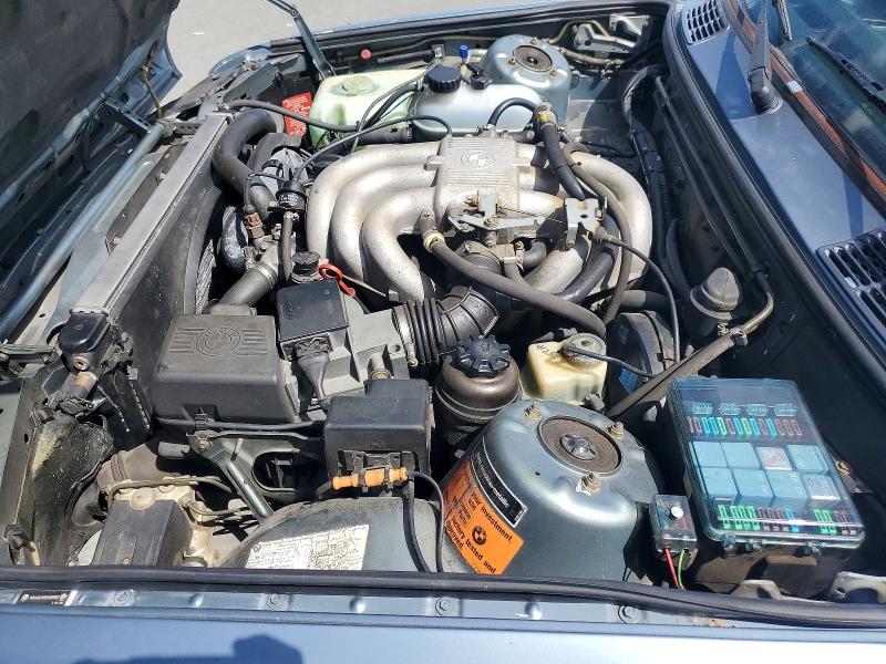 Photo 11 from auction – 1987 BMW 325 with VIN WBAAB5402H9698203