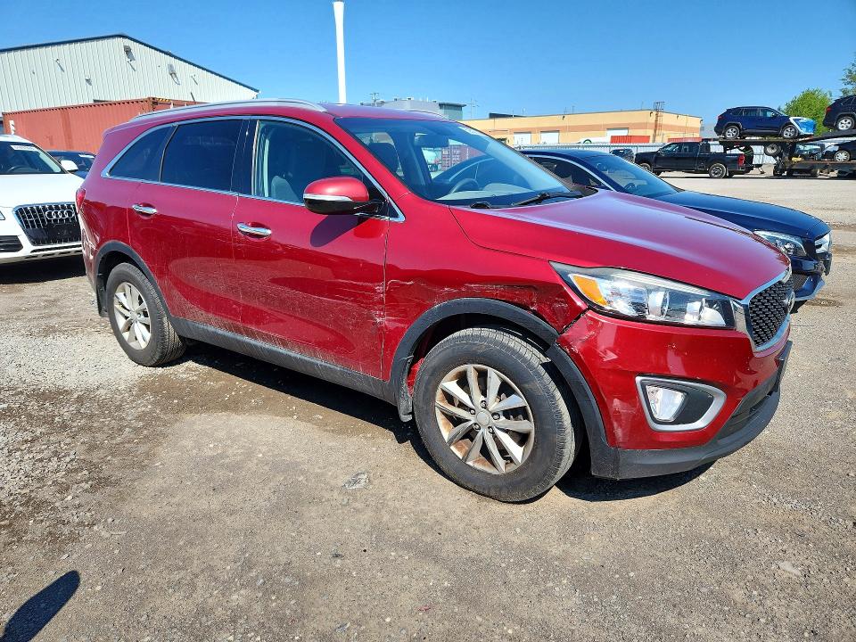 Photo 4 from auction – 2016 KIA SORENTO with VIN 5XYPG4A34GG029001
