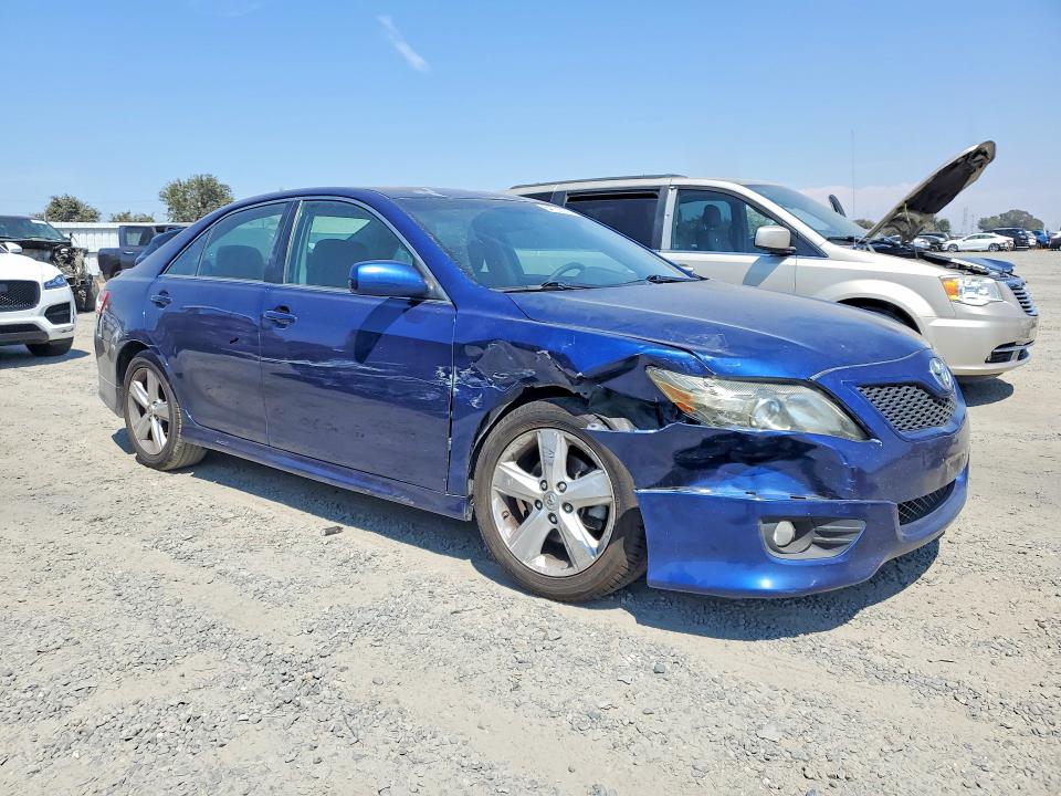 Photo 4 from auction – 2011 TOYOTA CAMRY with VIN 4T1BF3EK6BU674132