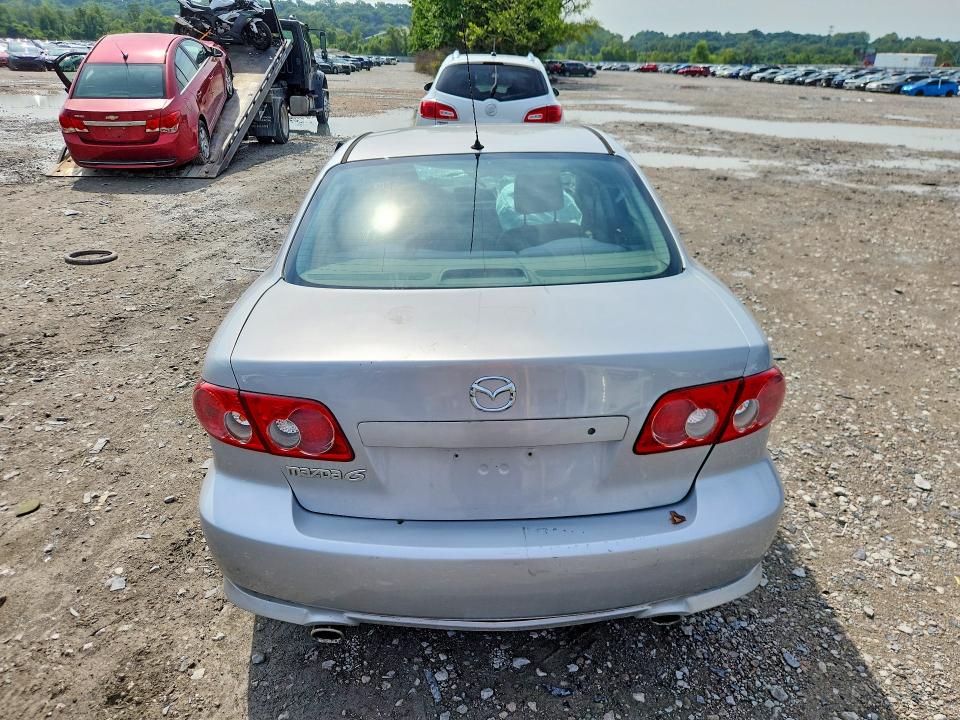 Photo 6 from auction – 2004 MAZDA 6 with VIN 1YVFP80C245N35364