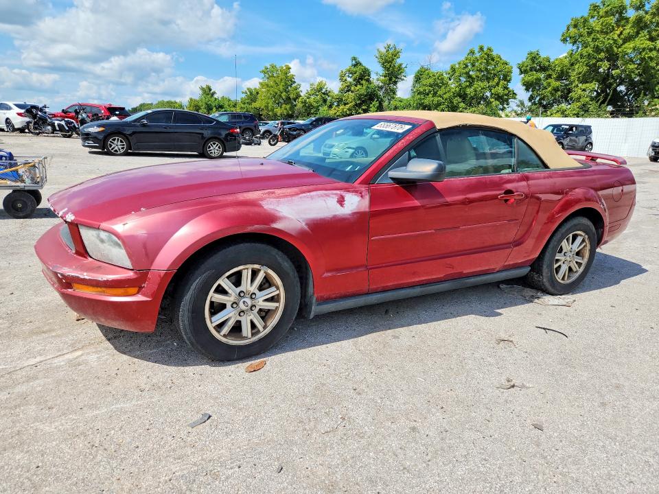 2006 FORD MUSTANG - Търг №65567876