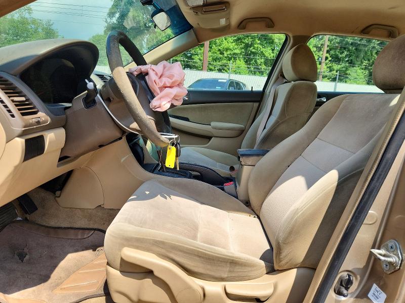 Photo 7 from auction – 2004 HONDA ACCORD with VIN 1HGCM56304A102058