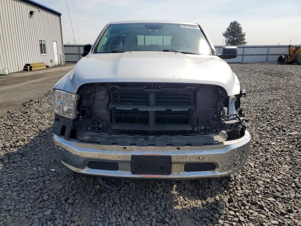 Photo 5 from auction – 2018 RAM 1500 with VIN 1C6RR7GG3JS300900