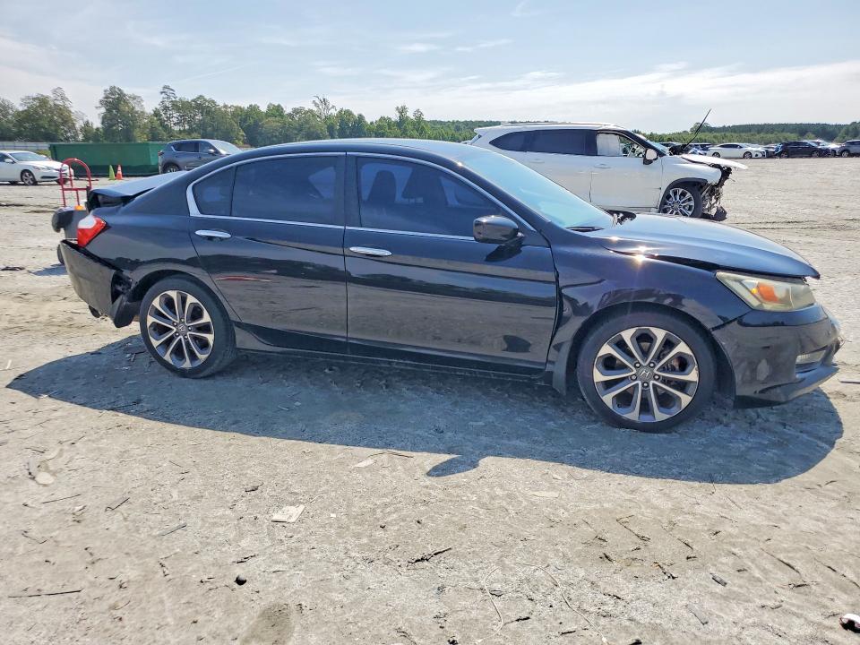Photo 4 from auction – 2014 HONDA ACCORD with VIN 1HGCR2F55EA079170