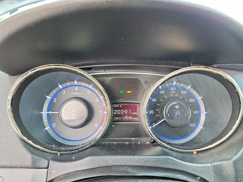 Photo 9 from auction – 2013 HYUNDAI SONATA with VIN 5NPEB4AC4DH729269