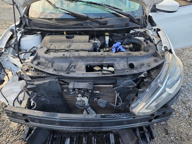 Photo 11 from auction – 2017 NISSAN SENTRA with VIN 3N1AB7AP9HY352467
