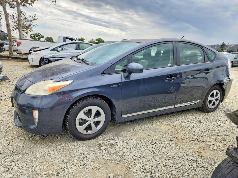 TOYOTA PRIUS 2013 with VIN JTDKN3DU8D5564514 - Photo from auction