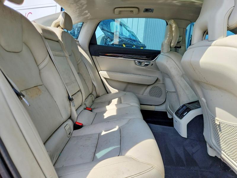 Photo 11 from auction – 2018 VOLVO S90 with VIN LVY992MK2JP035872