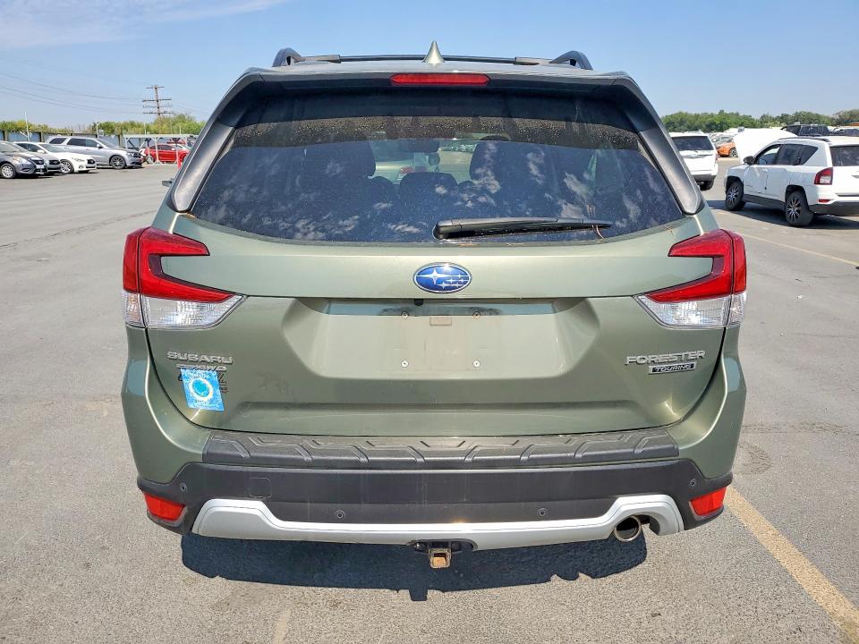 Photo 6 from auction – 2020 SUBARU FORESTER with VIN JF2SKAXCXLH505950
