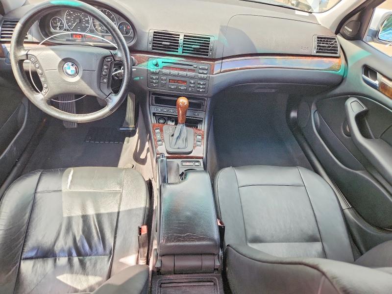 Photo 8 from auction – 2004 BMW 330 with VIN WBAEW53404PN36277