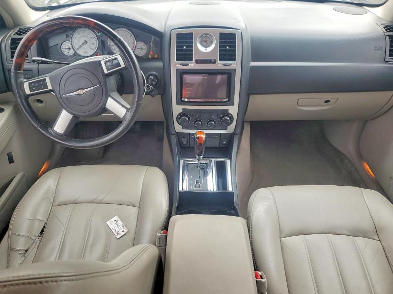 Photo 8 from auction – 2007 CHRYSLER 300C with VIN 2C3KA63H97H898277