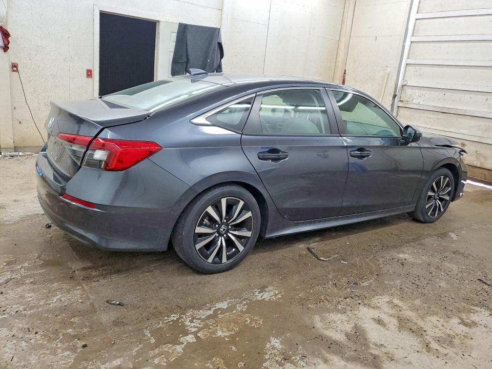 Photo 3 from auction – 2024 HONDA CIVIC with VIN 2HGFE1F75RH331155