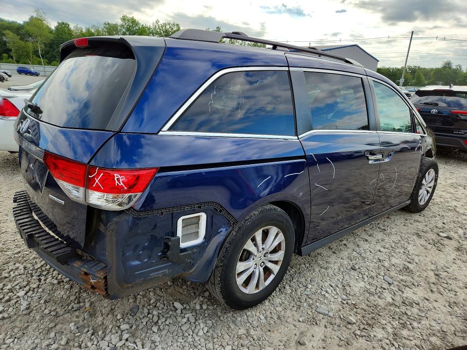 Photo 3 from auction – 2016 HONDA ODYSSEY with VIN 5FNRL5H38GB032670