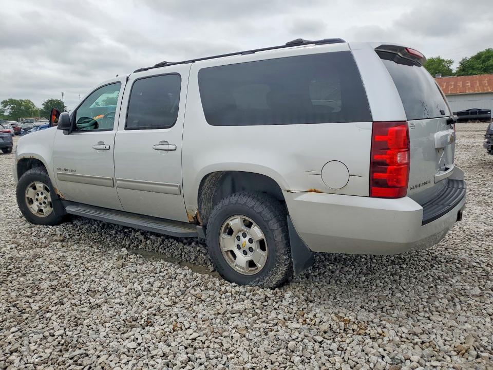 Photo 2 from auction – 2011 CHEVROLET SUBURBAN with VIN 1GNSKHE35BR367101
