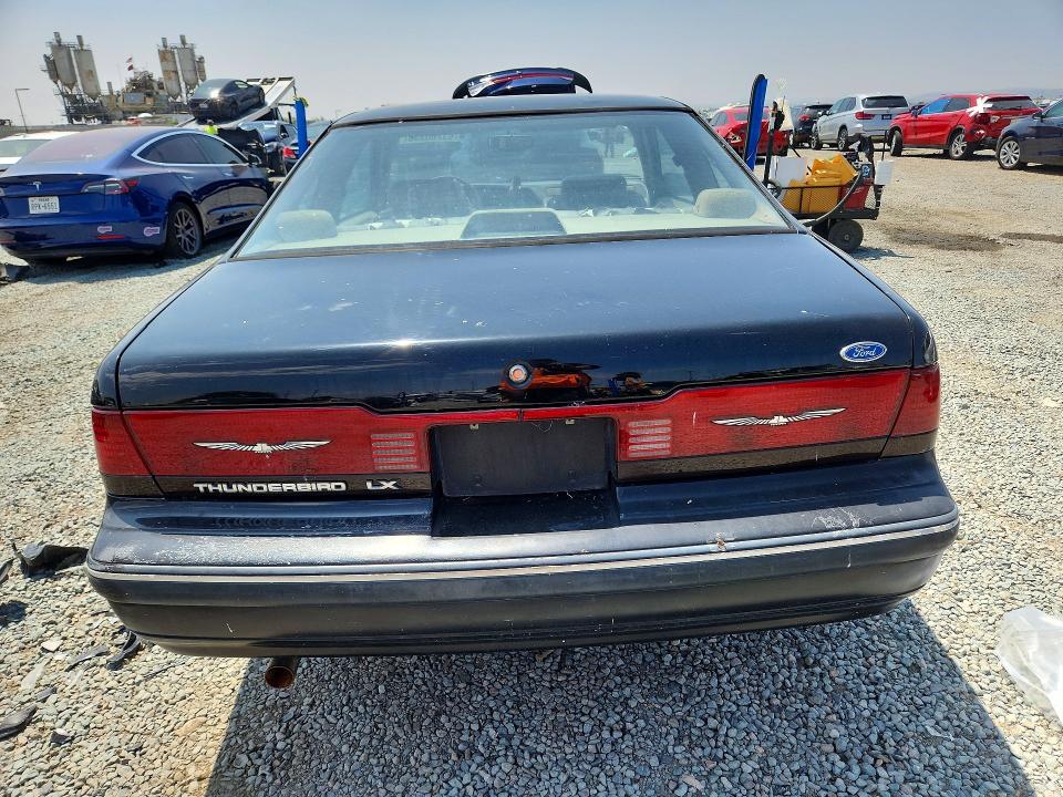 Photo 6 from auction – 1989 FORD THUNDERBIRD with VIN 1FAPP6245KH202453