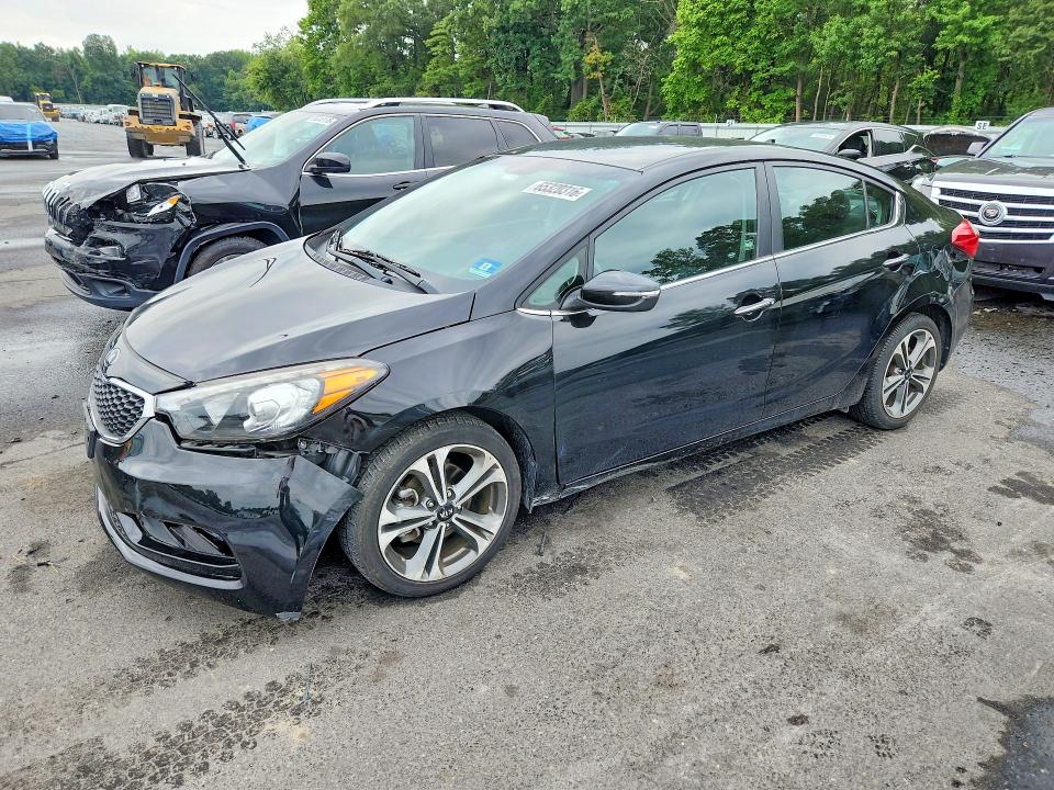 KIA FORTE 2014 z numerem VIN KNAFX4A84E5185548 - Zdjęcie z aukcji