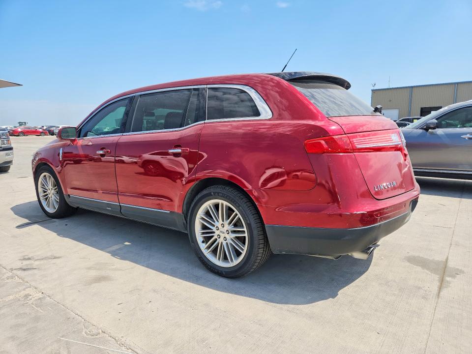 Photo 2 from auction – 2014 LINCOLN MKT with VIN 2LMHJ5AT9EBL57625