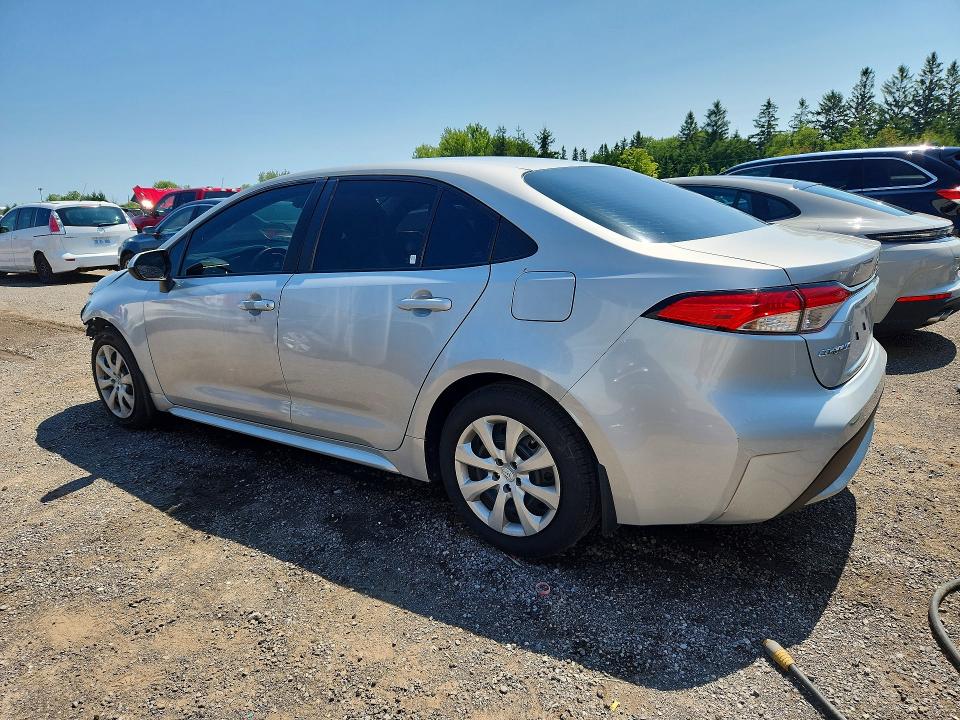 Photo 2 from auction – 2021 TOYOTA COROLLA with VIN 5YFBPMBE4MP238109