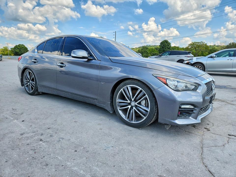 Photo 4 from auction – 2017 INFINITI Q50 with VIN JN1EV7AR7HM830673