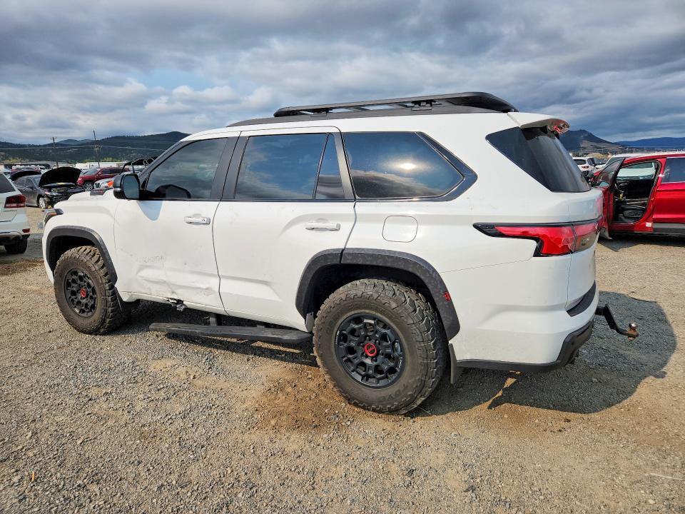 Photo 2 from auction – 2025 TOYOTA SEQUOIA with VIN 7SVAAABA8SX062386