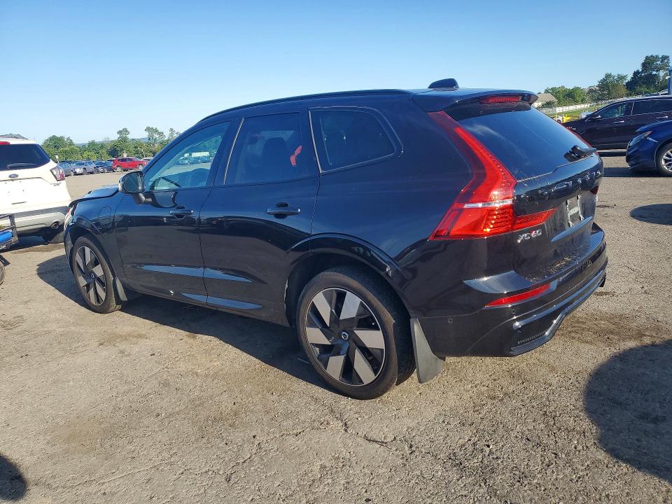Photo 2 from auction – 2024 VOLVO XC60 with VIN YV4H60DL0R1910161