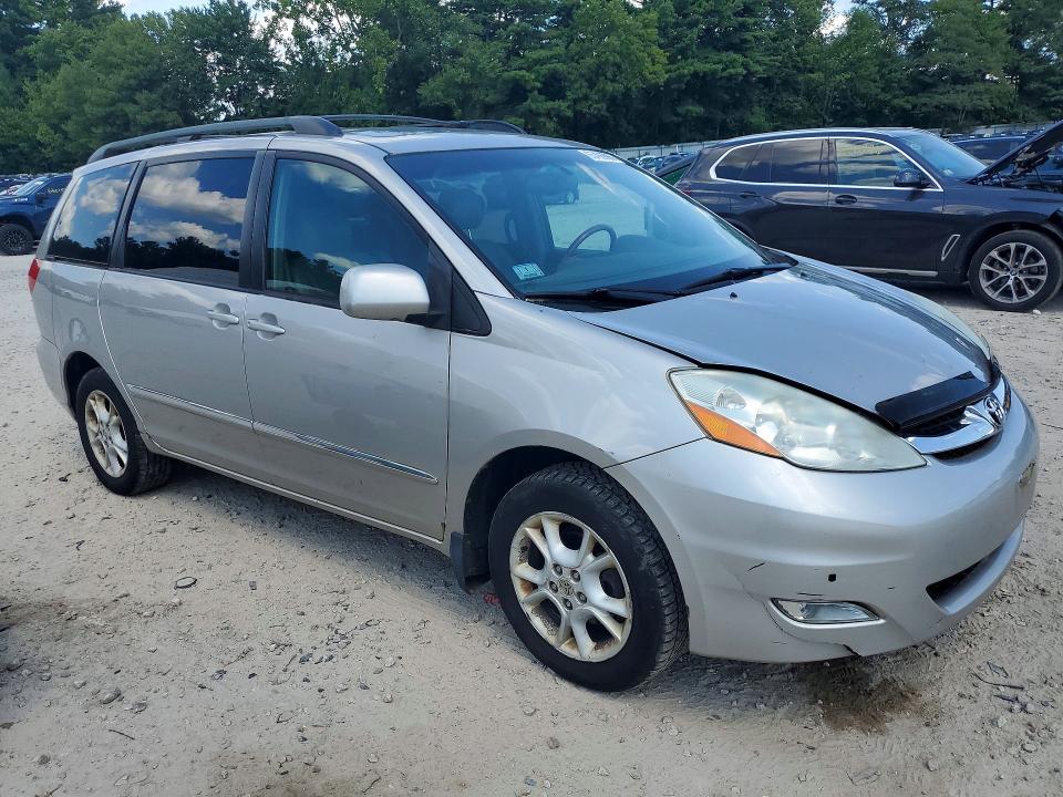 Photo 4 from auction – 2006 TOYOTA SIENNA with VIN 5TDBA22C16S062232