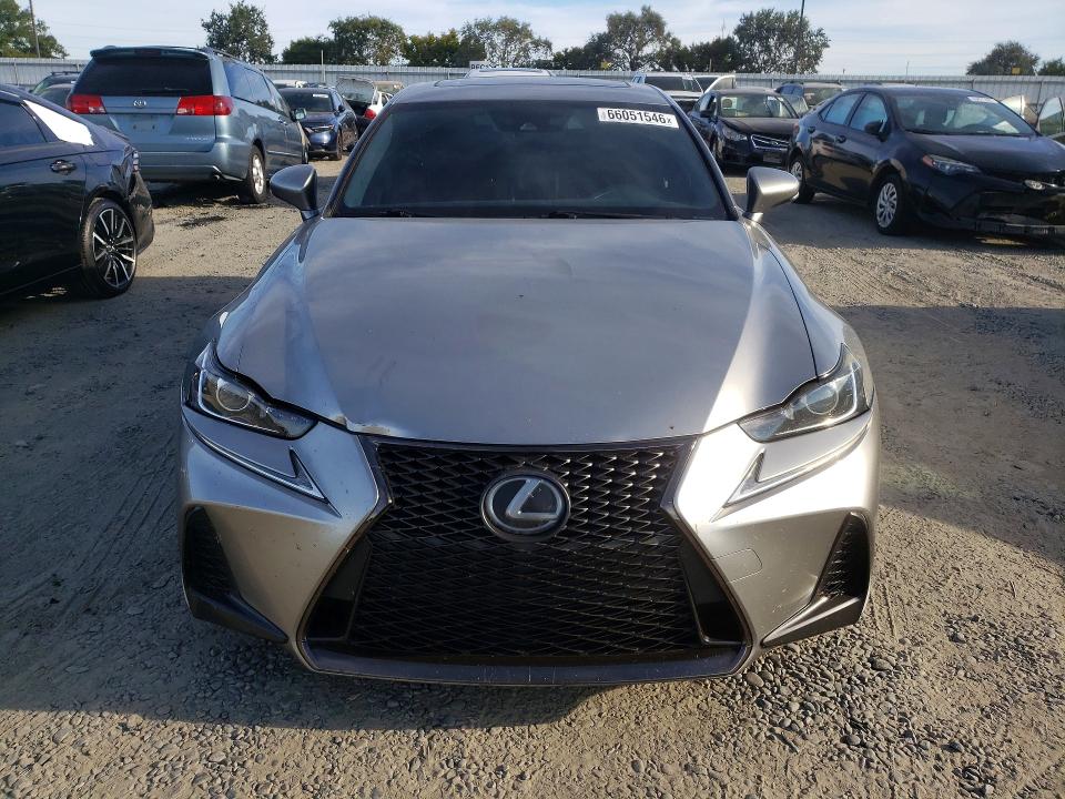 Photo 5 from auction – 2017 LEXUS IS with VIN JTHBA1D24H5059508