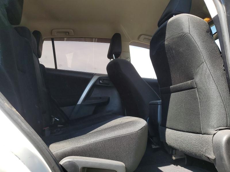 Photo 11 from auction – 2014 TOYOTA RAV4 with VIN 2T3ZFREV0EW082989