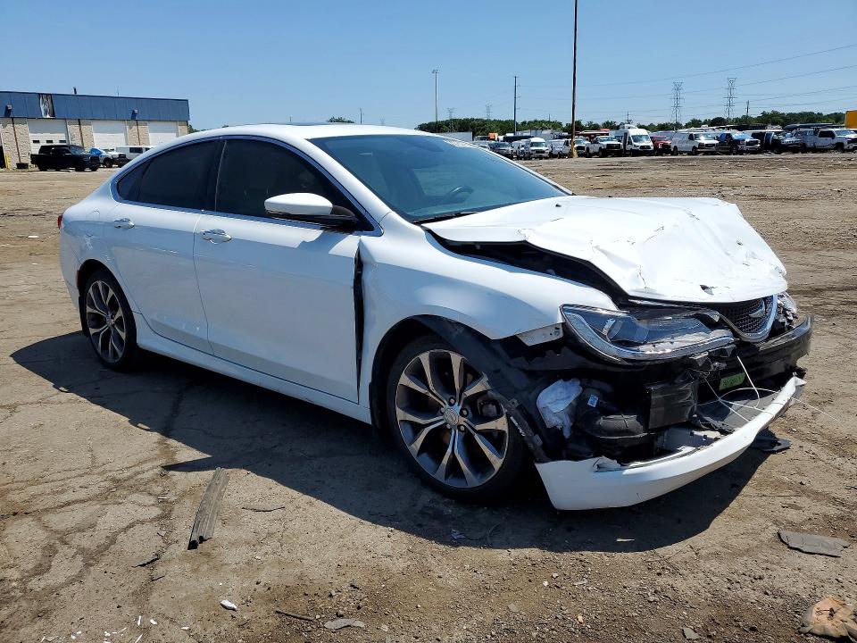 Photo 4 from auction – 2015 CHRYSLER 200 with VIN 1C3CCCCB4FN500360