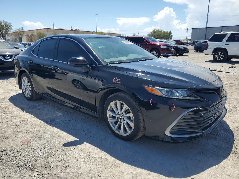 Photo 4 from auction – 2023 TOYOTA CAMRY with VIN 4T1C11AK0PU160510