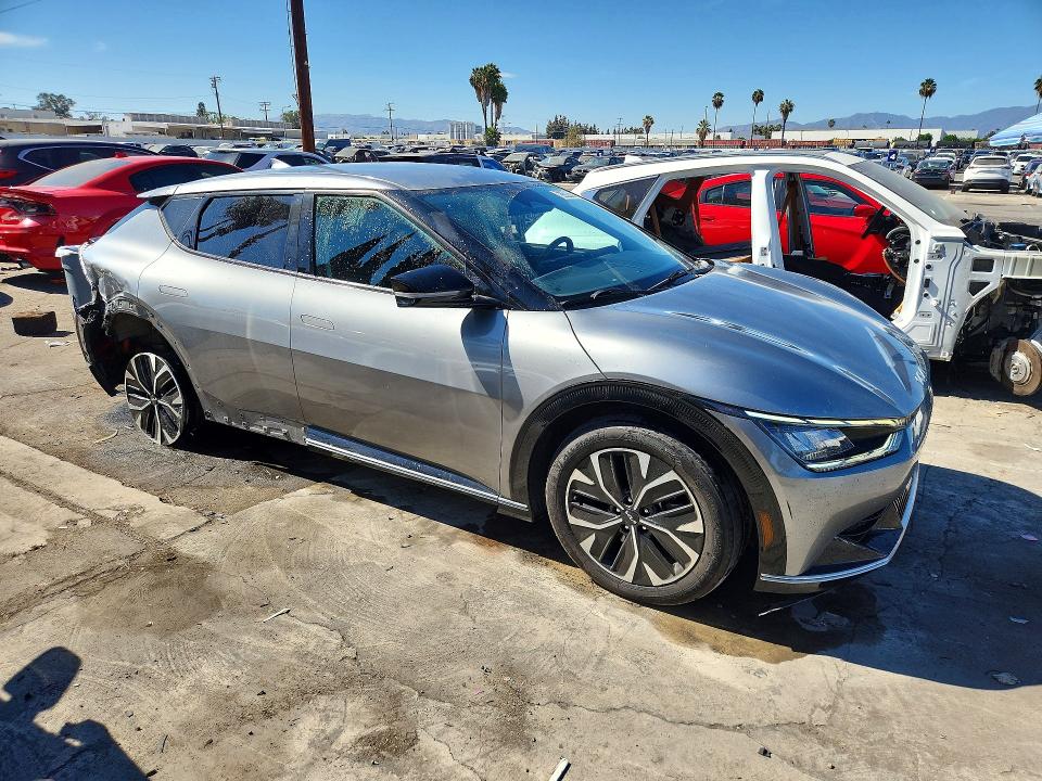 Photo 4 from auction – 2024 KIA EV6 with VIN KNDC34LA3R5617747