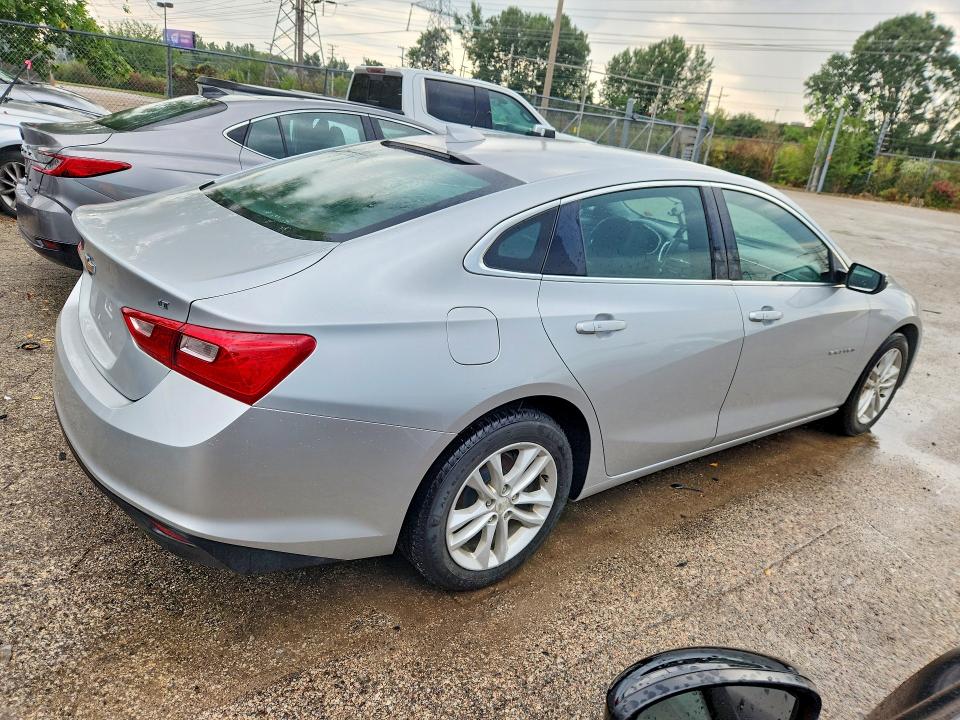 Photo 3 from auction – 2016 CHEVROLET MALIBU with VIN 1G1ZE5ST7GF278276