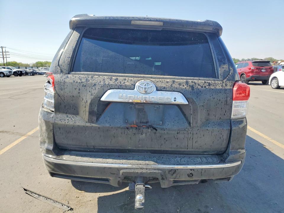 Снимка 6 от търг – 2012 TOYOTA 4RUNNER с VIN JTEBU5JR2C5105388