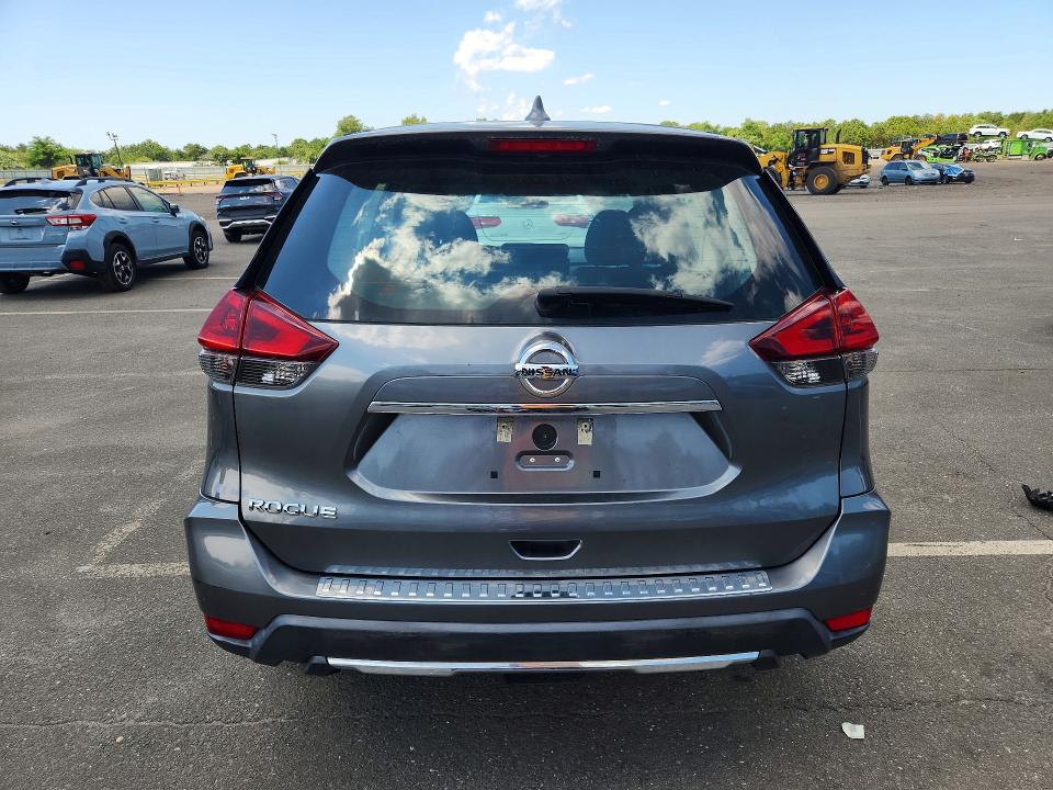 Photo 6 from auction – 2018 NISSAN ROGUE with VIN 5N1AT2MT1JC753379
