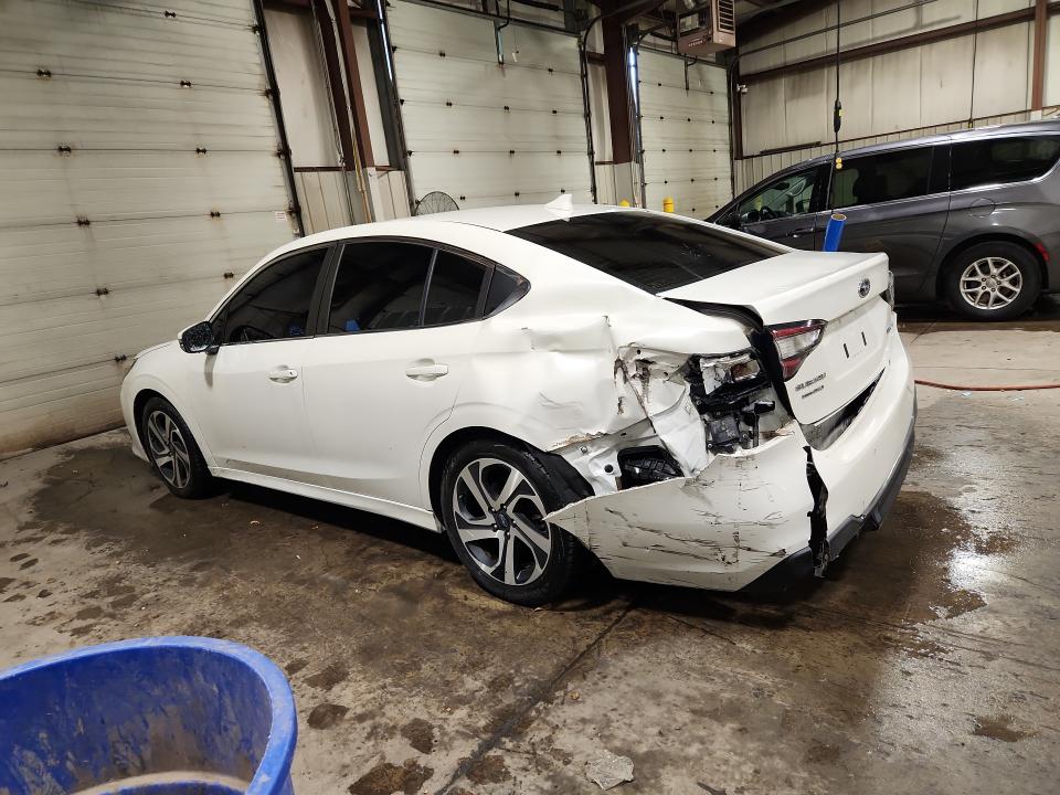 Photo 2 from auction – 2022 SUBARU LEGACY with VIN 4S3BWAN6XN3018733
