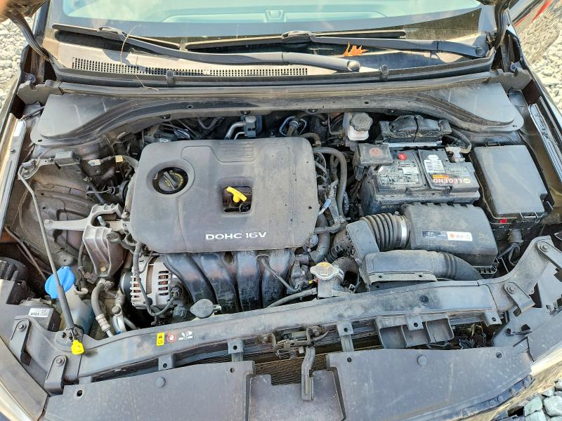 Photo 11 from auction – 2018 HYUNDAI ELANTRA with VIN KMHD74LF4JU489397