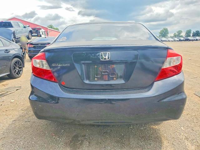 Photo 6 from auction – 2012 HONDA CIVIC with VIN 2HGFB2F47CH063057